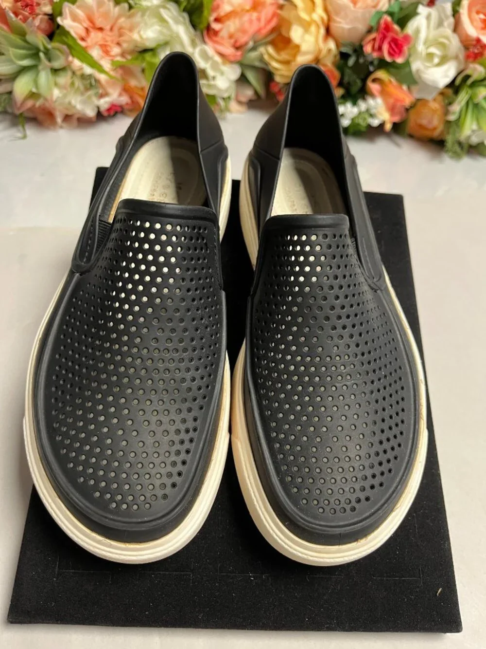 CROCS black slip